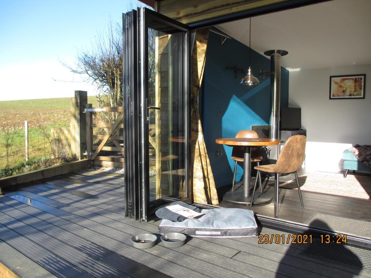 Stargazing Retreat Villa Merton  Luaran gambar