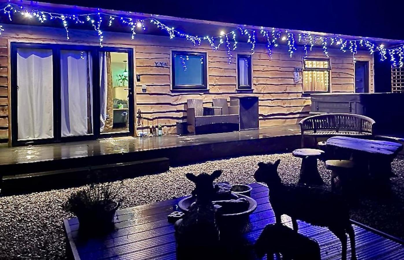 Stargazing Retreat Villa Merton  Luaran gambar